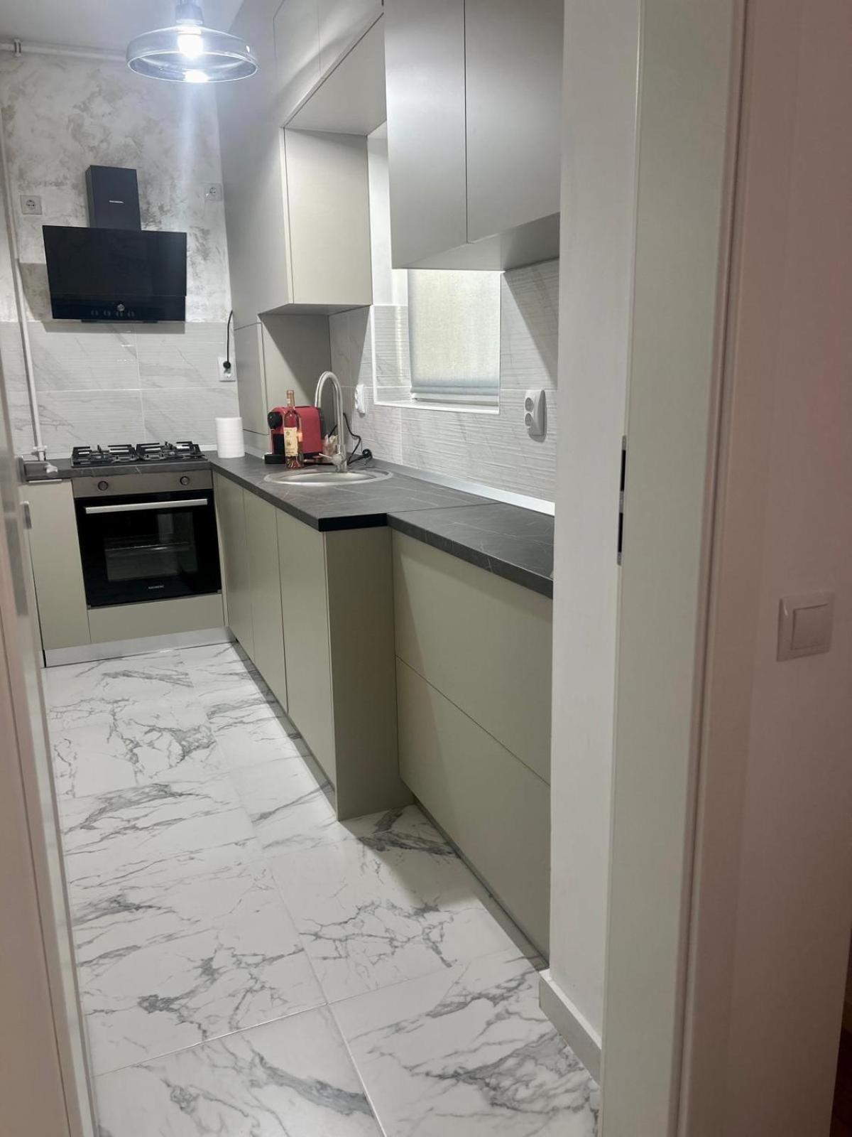 Residence Toscana#9 New 奥托佩尼 外观 照片